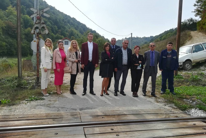U opštinama Kostajnica i Krupa na Uni održani sastanci u okviru kampanje “Oprezni paze na putne prelaze”